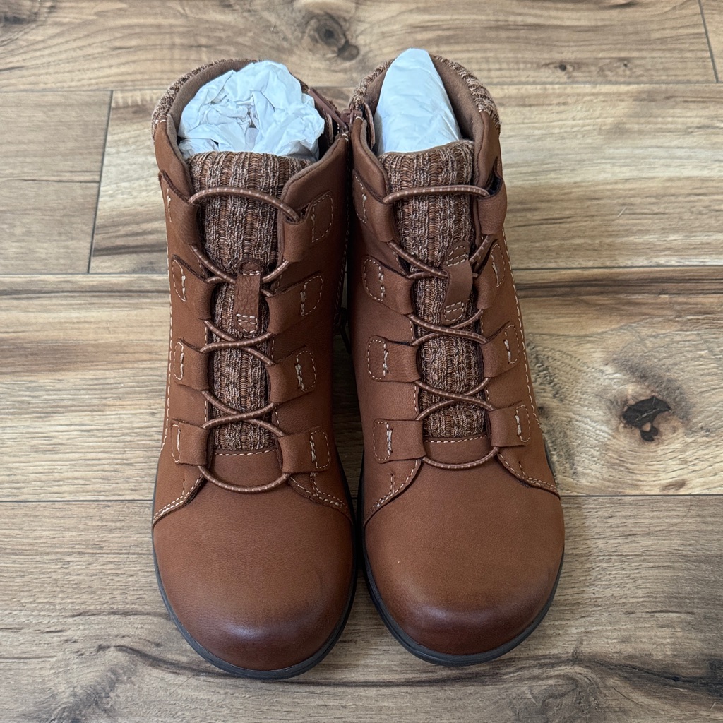 Clark’s Carleight Jade Women’sankle Boots - Casual Lace-Up Size 7.5